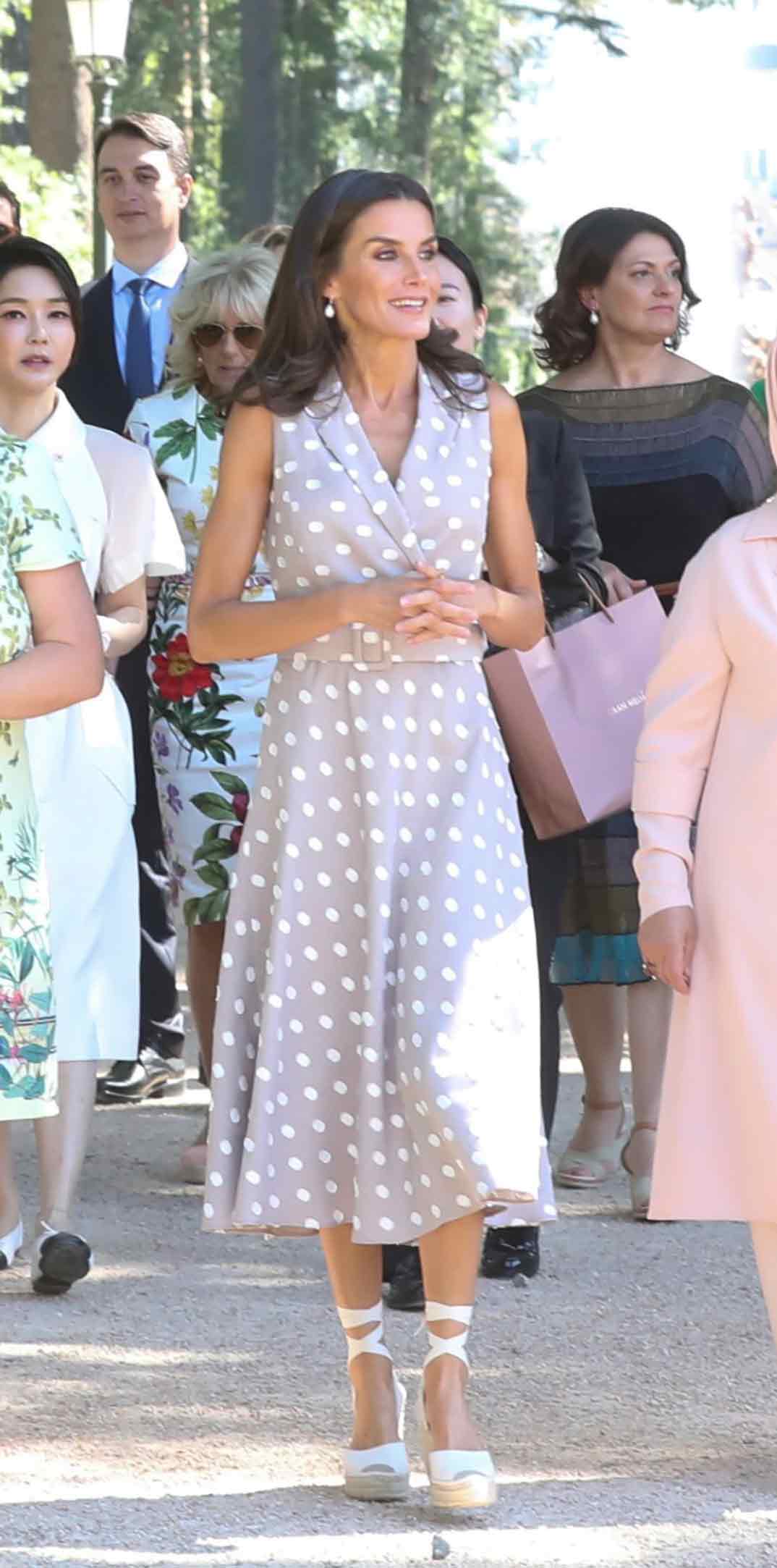 La reina Letizia con las primeras damas Cumbre OTAN © Casa S.M. El Rey