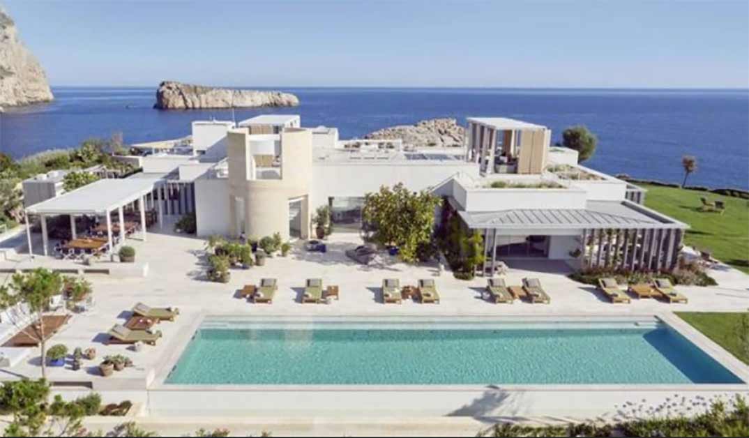 Villa de Sa Ferradura (Ibiza)