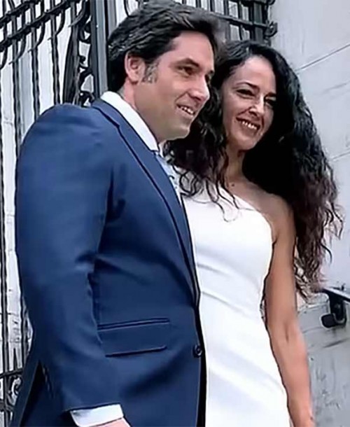 Mónica Estarreado celebra su boda por sorpresa