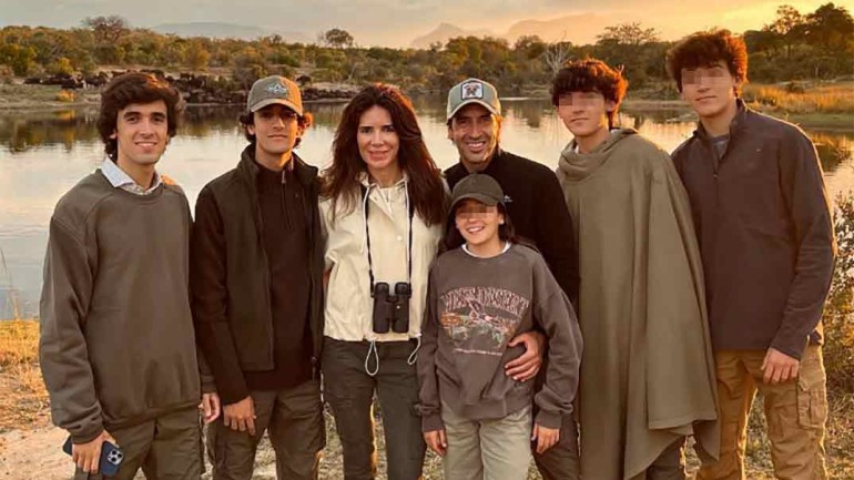 Raúl González celebra su 45 cumpleaños de safari por África con sus 5 hijos