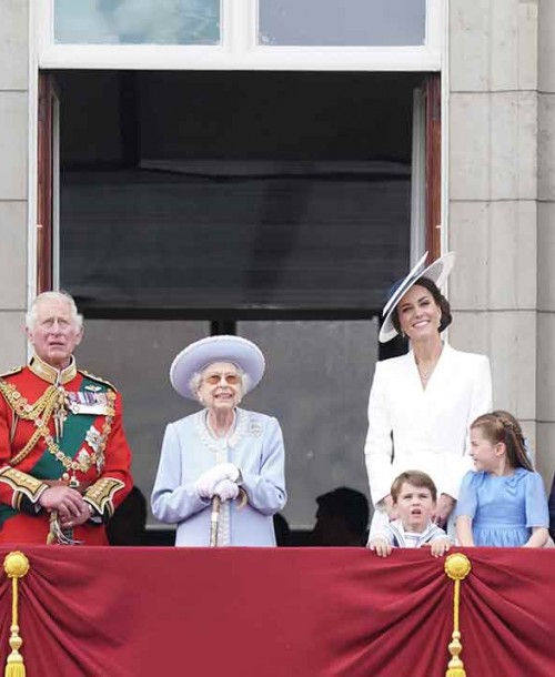 De la sonrisa de Isabel II a las travesuras del príncipe Louis: las mejores fotos del Jubileo de Platino