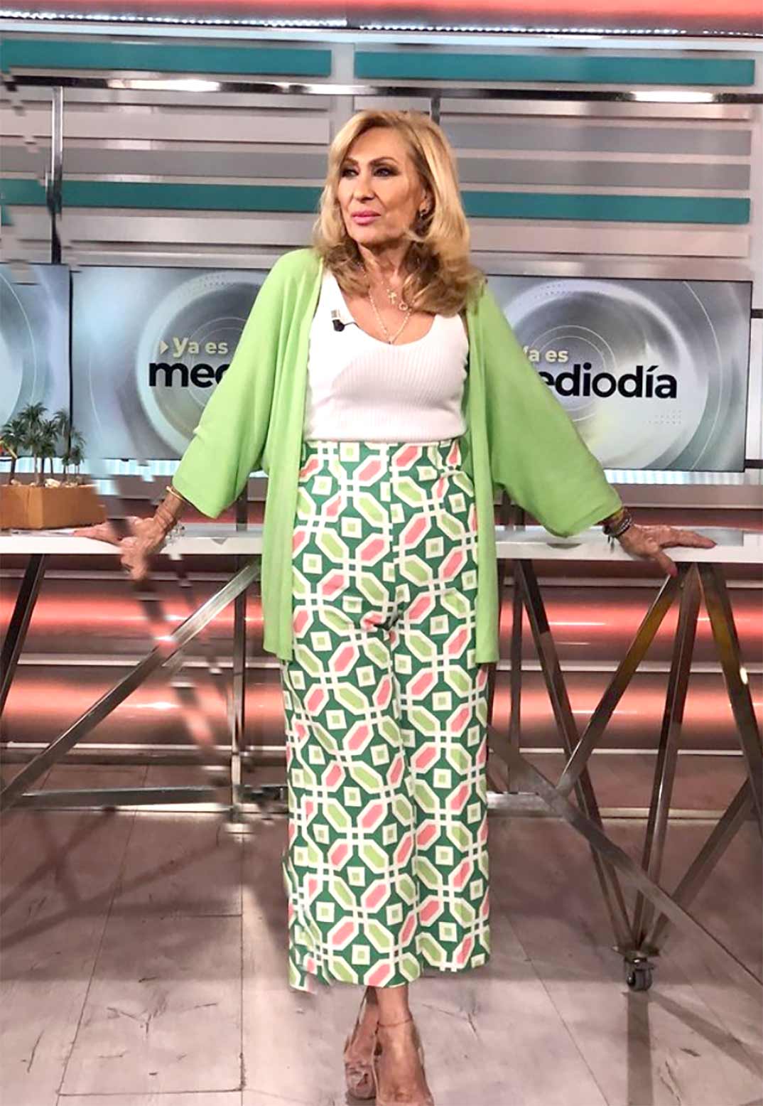 Rosa Benito - Ya es mediodía © Telecinco