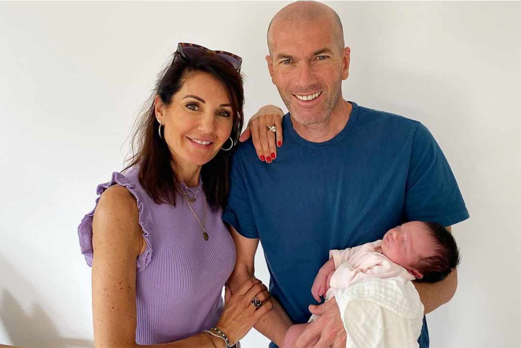 Zidane con su esposa Veronique y su nieta Sia © Instagram