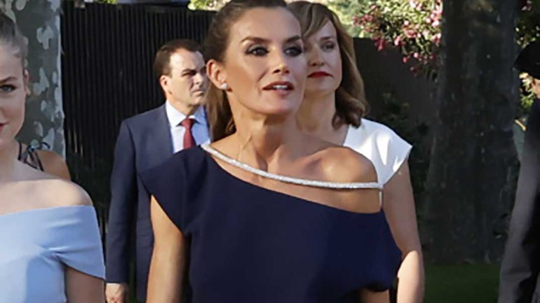 Metatarsalgia, la enfermedad que padece la reina Letizia en los pies
