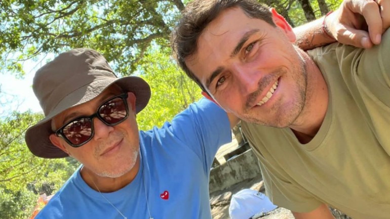 Iker Casillas y Alejandro Sanz, juntos de vacaciones en Navalacruz