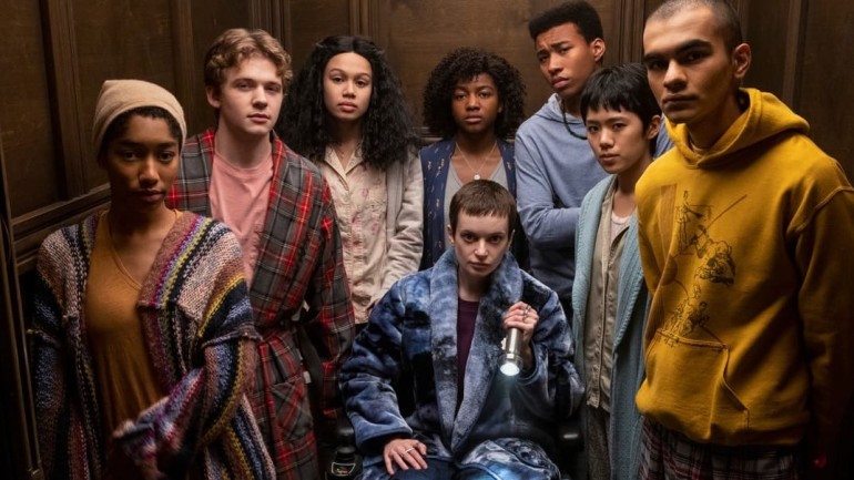 «El Club de la Medianoche», Mike Flanagan vuelve a Netflix con una nueva serie de terror
