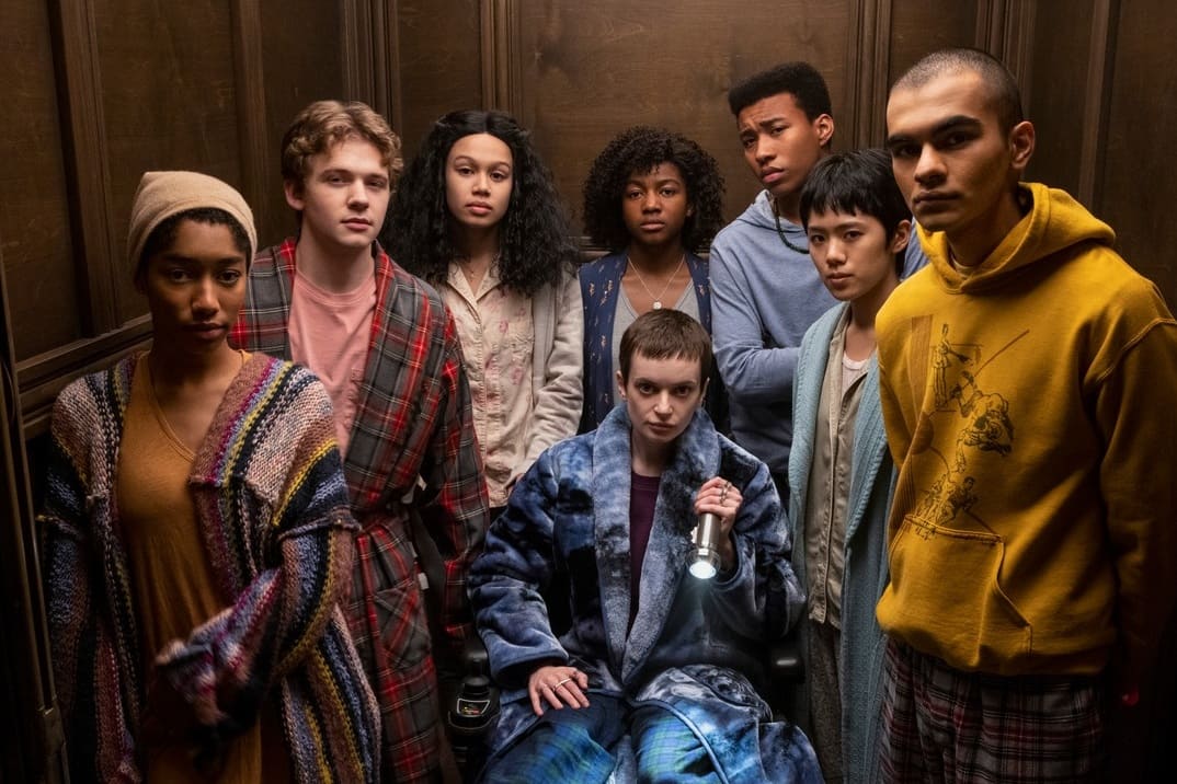 «El Club de la Medianoche», Mike Flanagan vuelve a Netflix con una nueva serie de terror