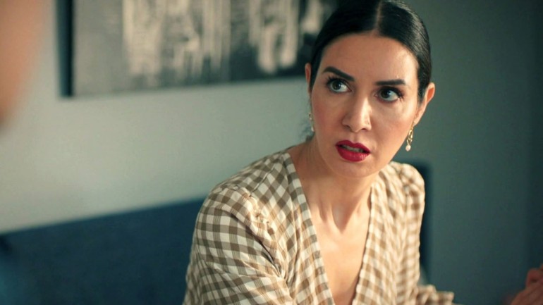 “Hermanos” Capítulo 15: Suzan cae en la trampa de Harika