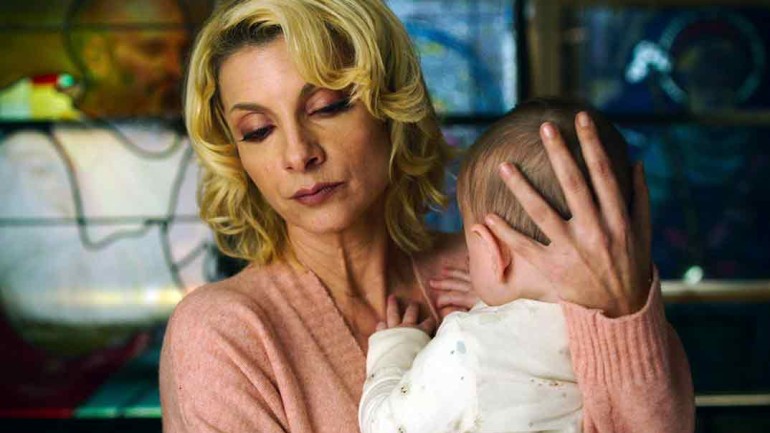 ‘Sagrada Familia’ protagonizada por Najwa Nimri: Estreno en Netflix