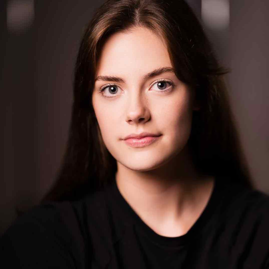 Meg Bellamy © Netflix