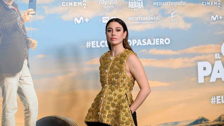 Blanca Suárez y su perfecto estilismo de día y de noche