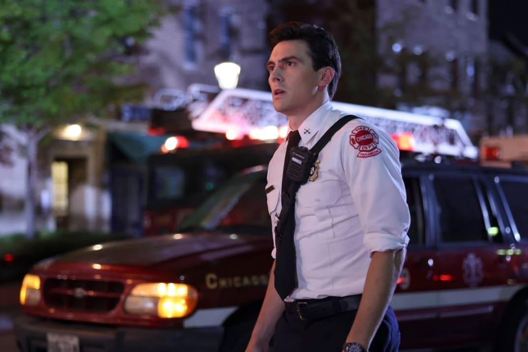 Chicago Fire 11x04 - Evan Hawkins