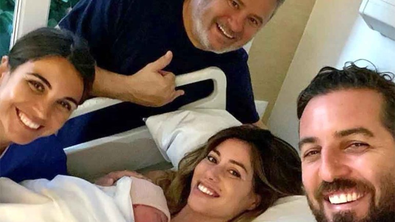 Miki Nadal y Helena Aldea comparten la primera imagen de su hija