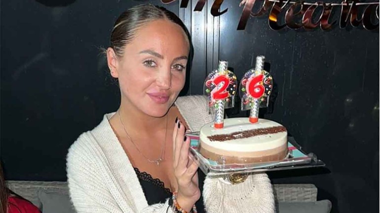 Rocío Flores celebra su cumpleaños con Antonio David Flores y Marta Riesco