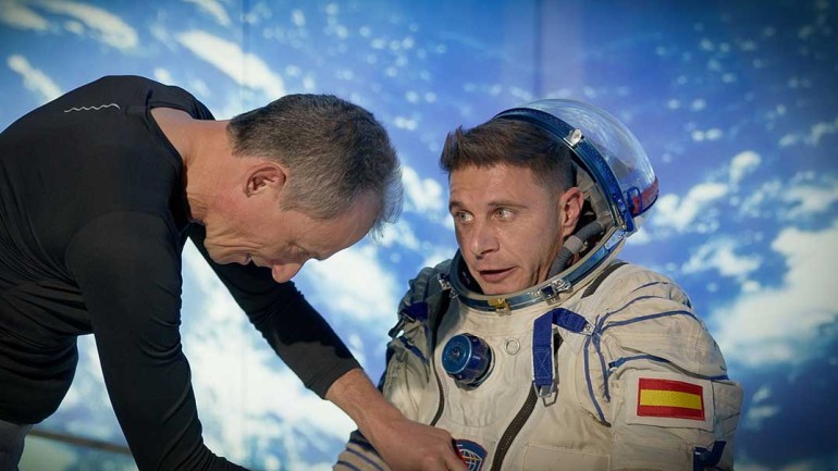 ‘Joaquín, El Novato’ aprende a ser astronauta junto a Pedro Duque