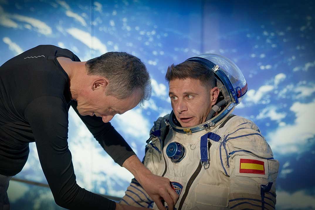 ‘Joaquín, El Novato’ aprende a ser astronauta junto a Pedro Duque