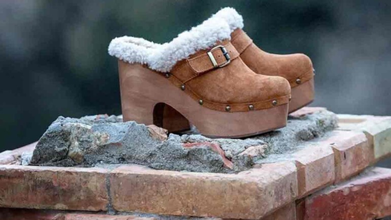 Zuecos de mujer: ¿zapatillas de estar por casa o calzado para el día a día?