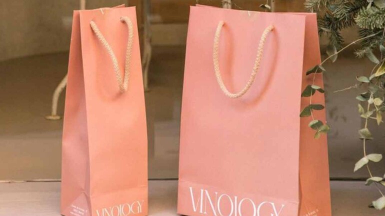 Vinology celebra la Navidad con los mejores vinos, regalos gourmet y conciertos en vivo