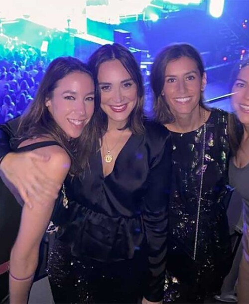 Tamara Falcó y Ana Boyer, lección de estilo en el concierto de Aitana