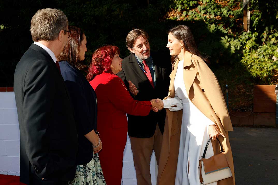 La reina Letizia inaugura el primer Instituto Cervantes de Los Ángeles