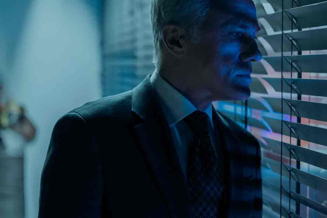 «El consultor» protagonizado por Christoph Waltz llega a Prime Video