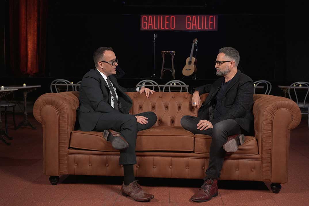 Risto Mejide con Jorge Drexler - Viajando con Chester © Cuatro