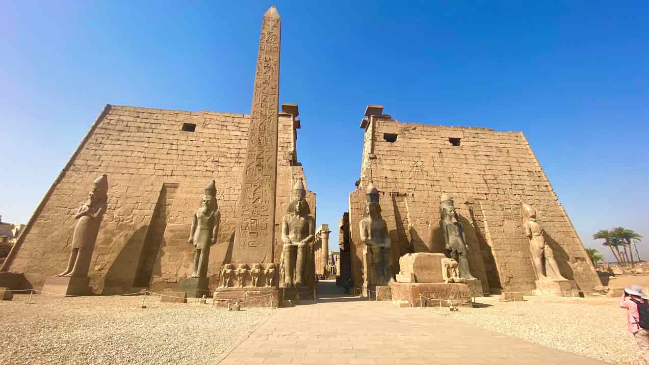 egipto-luxor-entrada