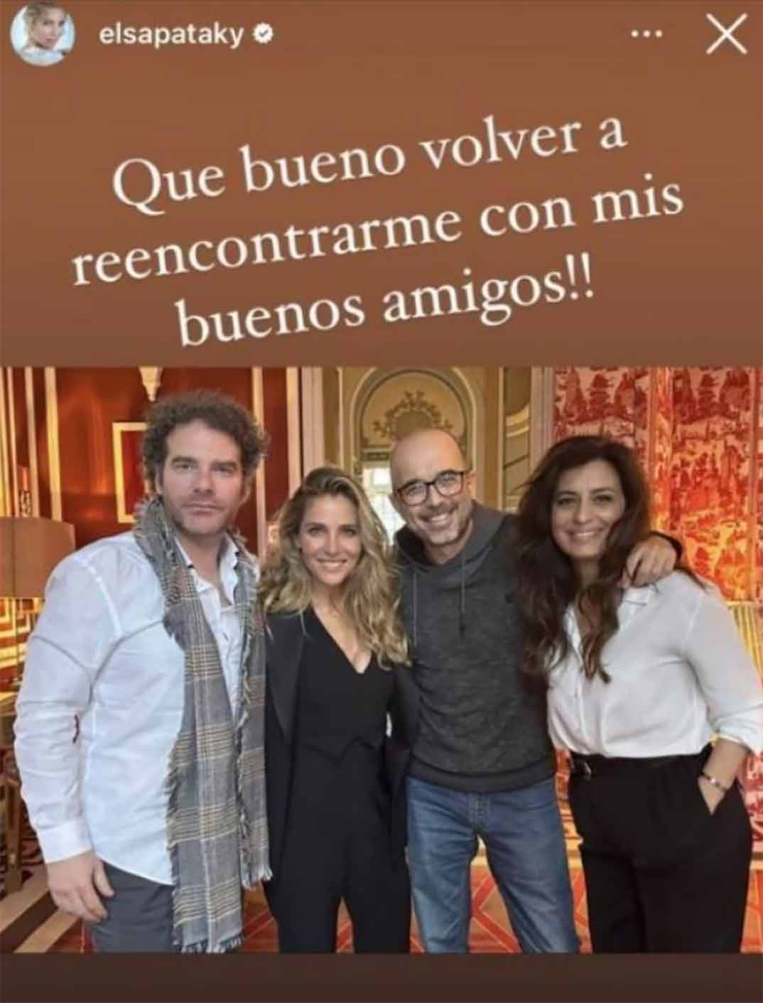 Elsa Pataky con sus compañeros de Al salir de clase © Redes Sociales