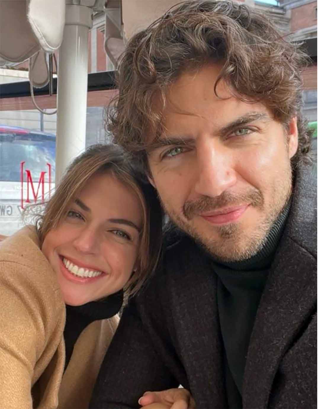 Stephanie Cayo y Maxi Iglesias © Instagram