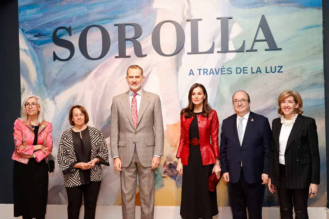 Reyes Felipe y Letizia - Exposición “Sorolla a través de la luz” © Casa Real S.M. El Rey