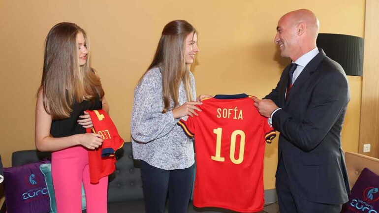 La infanta Sofía quiere ser futbolista profesional