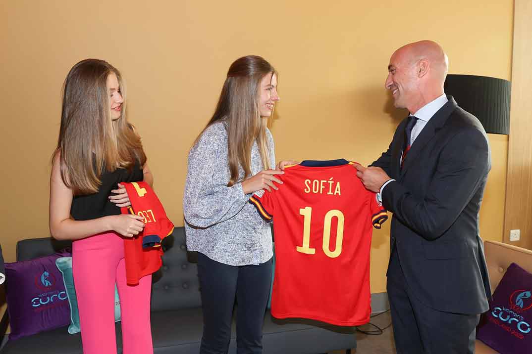 La infanta Sofía quiere ser futbolista profesional