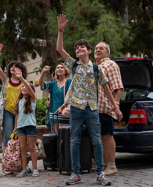 ‘¡Vaya vacaciones!’, protagonizada por Tito Valverde, Gracia Olayo, Toni Acosta y Ernesto Sevilla