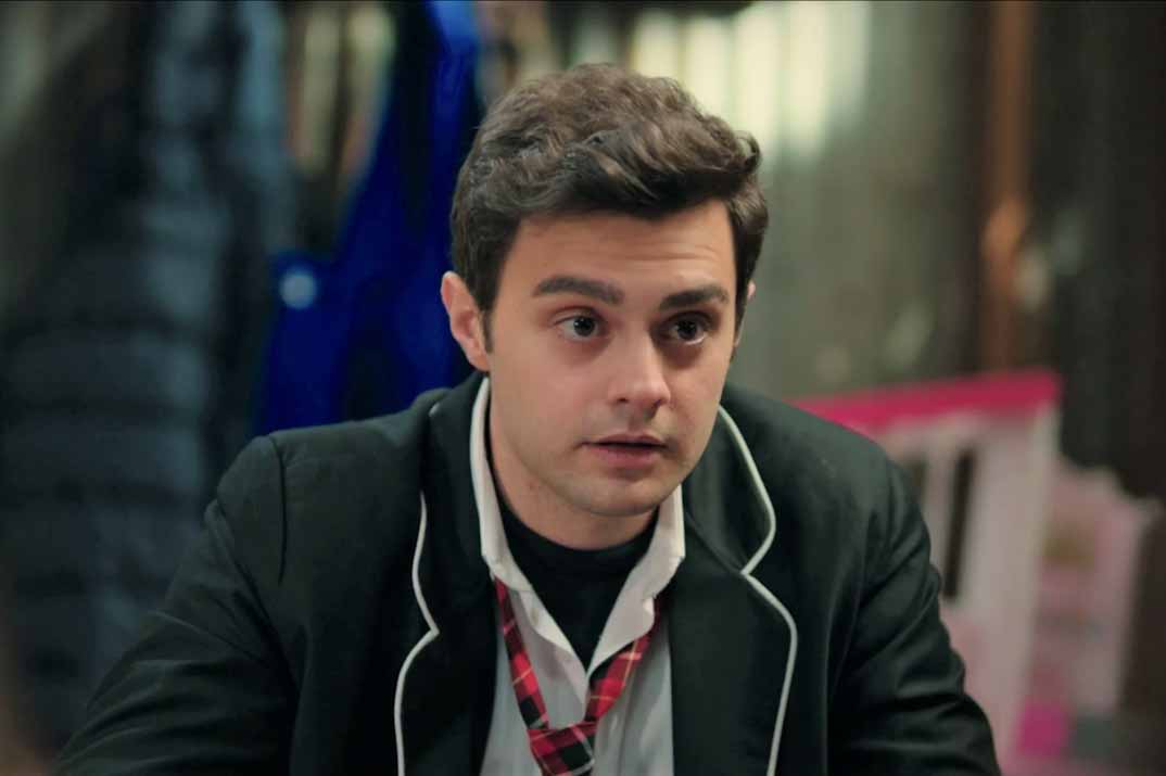 “Hermanos” Capítulo 42: ¿Ömer tiene nuevo trabajo?