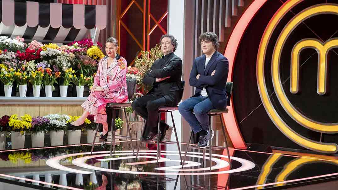 Pepe Rodríguez, Samantha Vallejo-Nágera y Jordi Cruz - MasterChef © RTVE