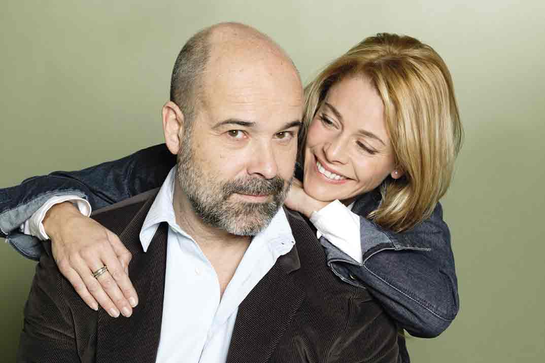 Antonio Resines (Diego), Belén Rueda (Lucía) - Los Serrano © Telecinco