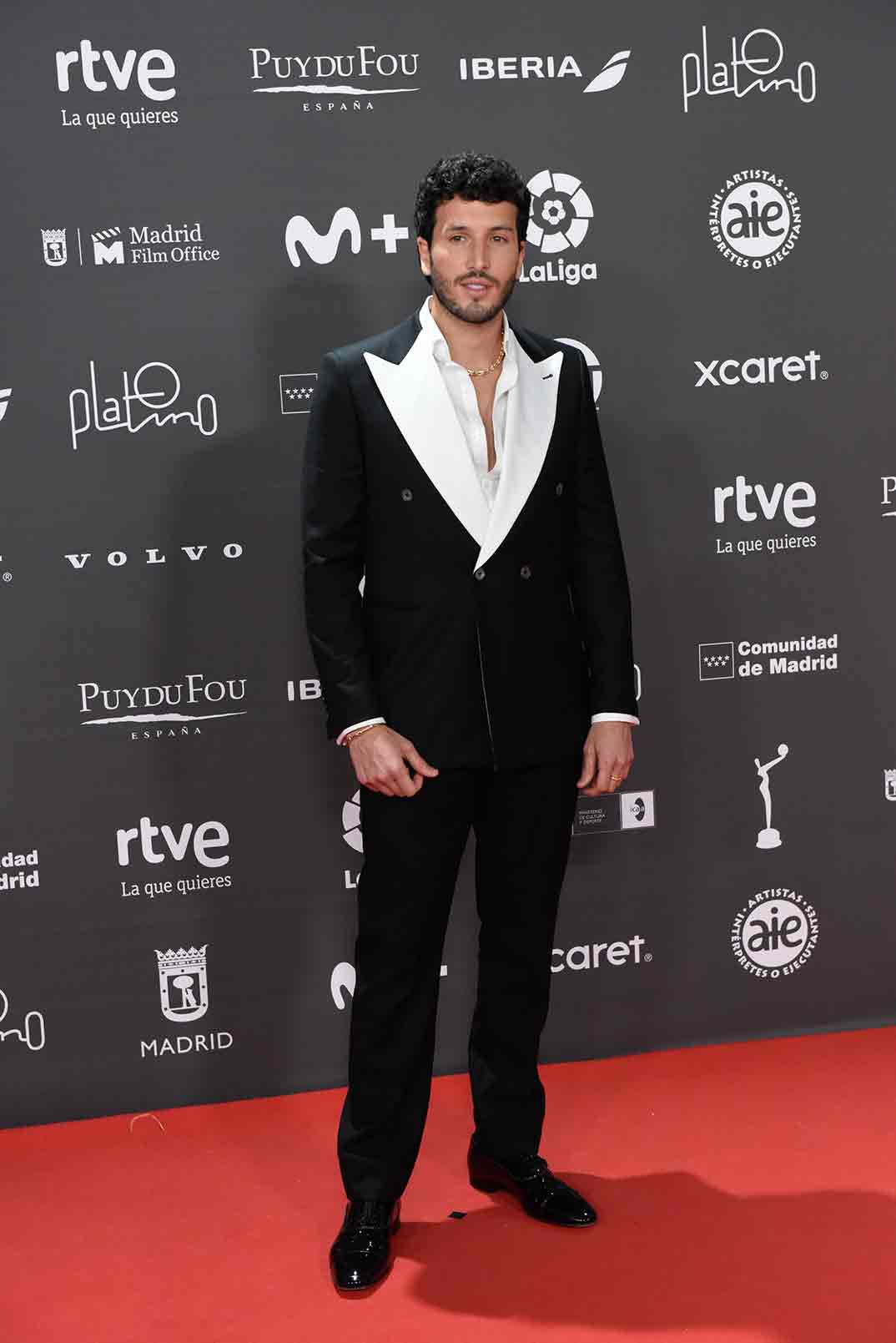 Sebastian Yatra - Premios Platino 2023