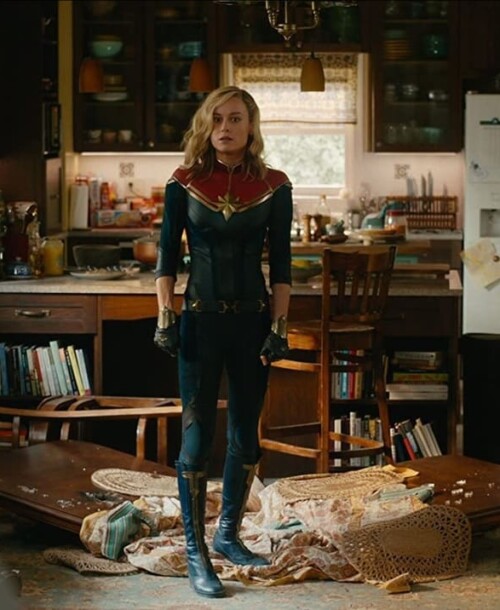 «The Marvels» Un trío de heroínas llega a Disney+ y planta cara a los haters en la secuela de “Capitana marvel”