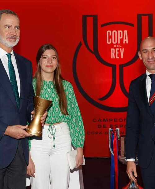 La infanta Sofía acompaña a Felipe VI a la final de la Copa del Rey