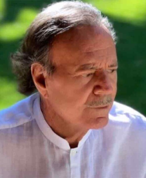 Julio Iglesias aclara las últimas noticas sobre su salud: «Estoy DPM. Hay mucha maldad»
