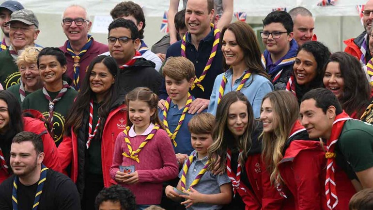 Las simpáticas imágenes de los príncipes de Gales y sus hijos en el día del voluntariado