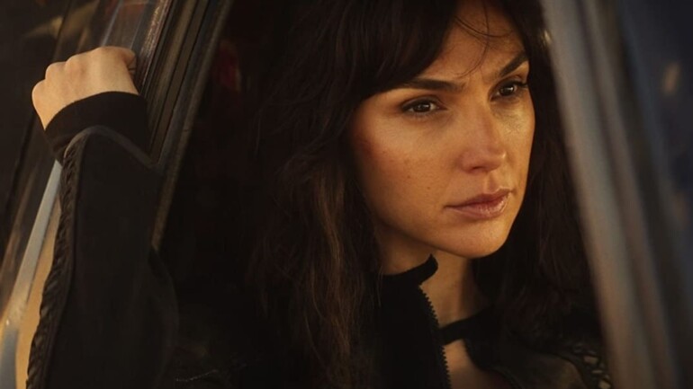 «Agente Stone» Gal Gadot busca venganza – Estreno en Netflix