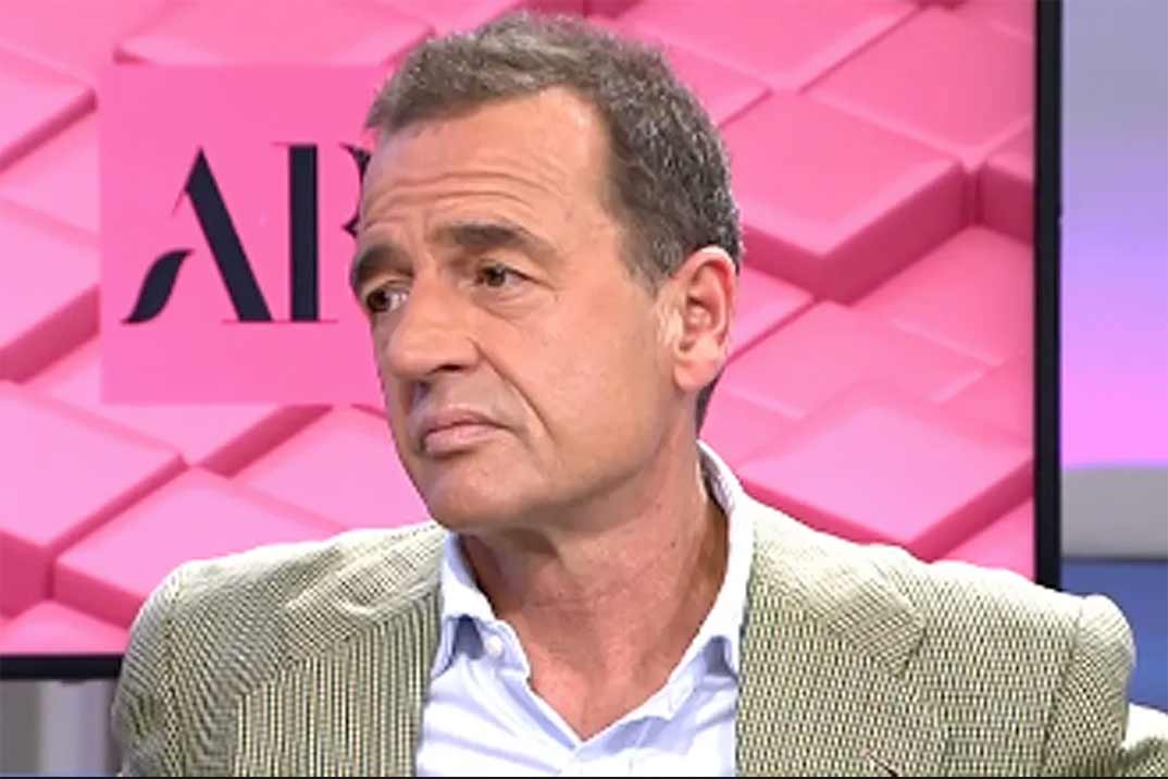 Alessandro Lequio responde a Ana Obregón: «Hay otras formas de generar dinero»