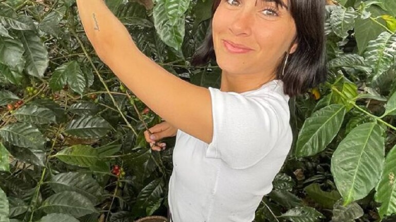 Aitana revoluciona las redes posando en topless