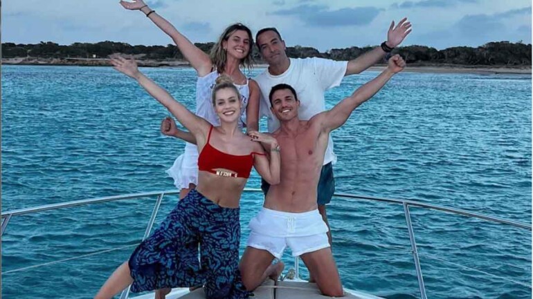Álex González y Alejandra Onieva, juntos de vacaciones en Ibiza