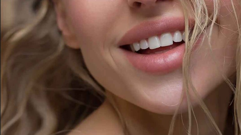 Labios voluminosos y completamente naturales gracias al relleno