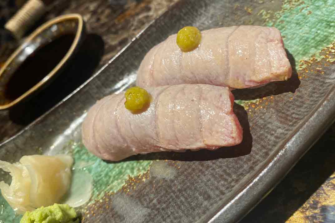 Lelong nigiri lubina