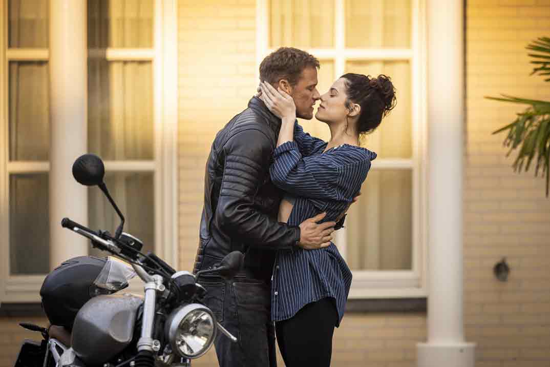 ‘La pareja de al lado’ el nuevo thriller protagonizado por Sam Heughan (‘Outlander’)