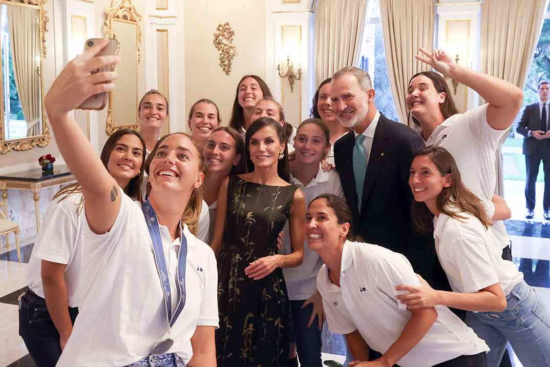 El nuevo vestido de la reina Letizia de Dries Van Noten