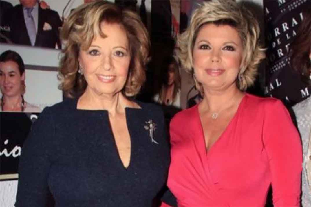 Terelu Campos con su madre, María Teresa Campos © Redes Sociales